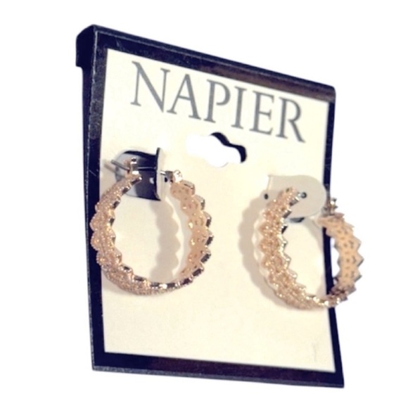 Heart Hoop Earrings - Picture 4 of 4